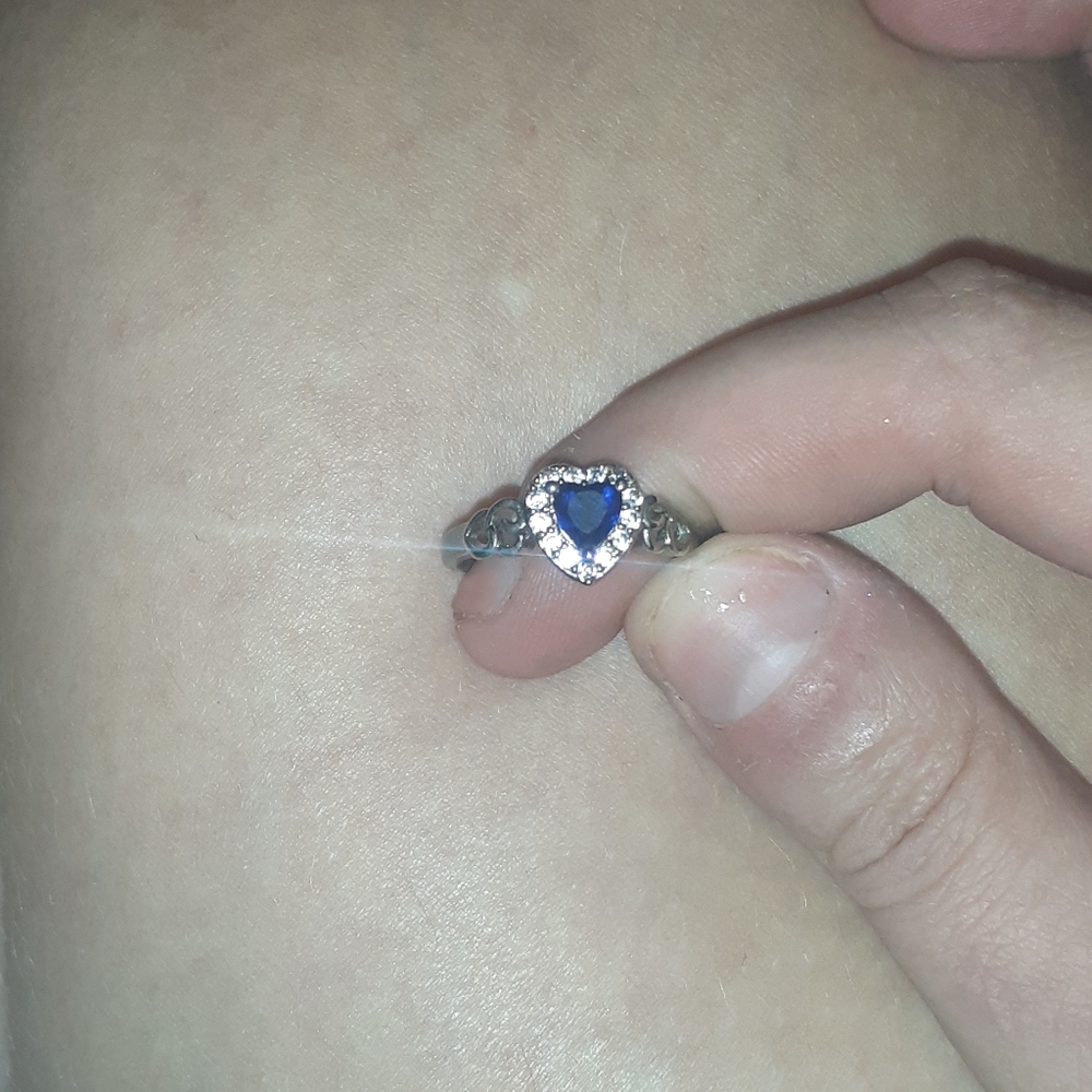 Heart ring